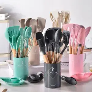 Conjunto de Utencílios de Silicone com Cabo de Madeira 12 Unidades Sortido - AM Decorações e Presentes - Imagem 2