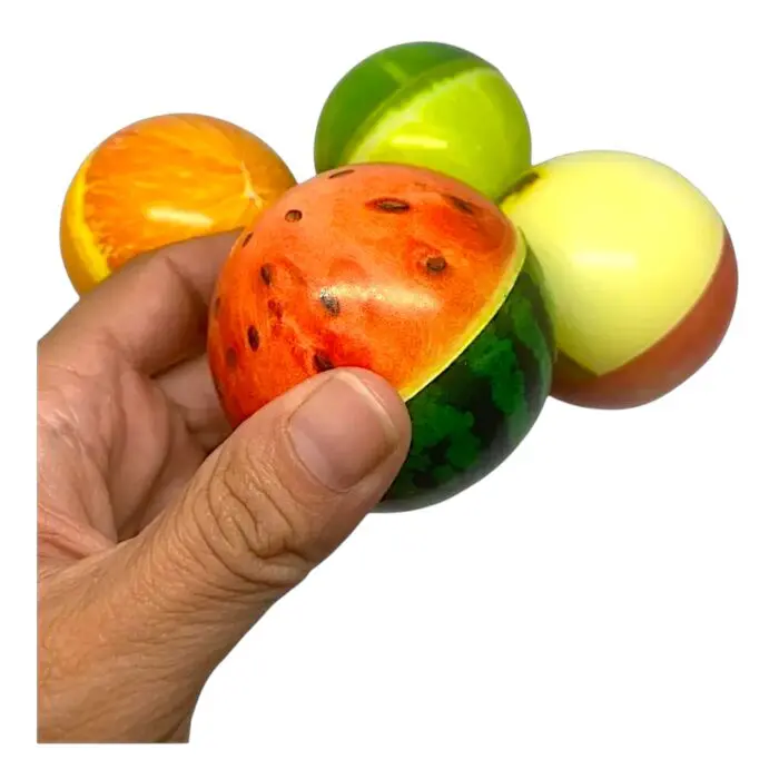 Brinquedo Bolinha Fisio de PVC e Espuma com Estampa de Frutas TK-AB3246 - Toy King - Imagem 1