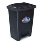 Lixeira com Pedal Preta Pisa abre, Pisa fecha – 35 LITROS