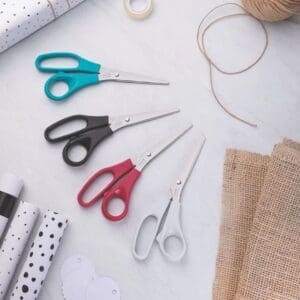 Tesoura Profissional com Lâmina de Aço Multiuso 7" 20cm Uso Geral  - Tramontina - Imagem 2