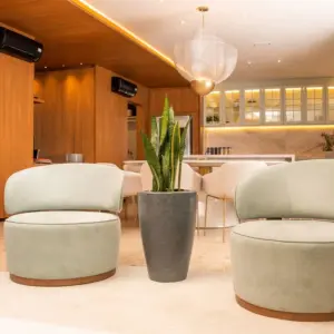 Vaso de Plastico Reciclado em Cone Liso 45cm 22,8L - VASAP Design - Imagem 2