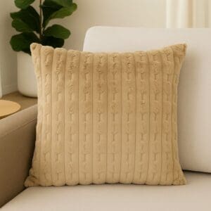 Capa para Almofada de Poliéster Felpudo 45x45cm Ref.: 6011 Cor Sortida - Amigold - Imagem 3