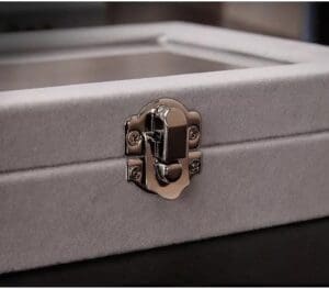 Porta Jóia / Caixa Organizadora em MDF com Camursa 20x15x4,7cm - Imagem 5