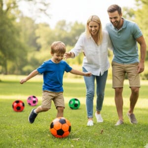 Bola Leve Inflável de Vinil de 20cm Estampa Futebol Cor Sortida - Imagem 2
