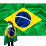 Capa de Poliéster com Bandeira do Brasil de 90x144cm - Brasil